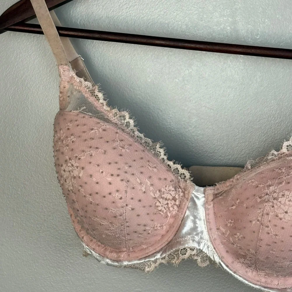 Victoria's Secret‎ Dream Angels 32DD Pink Lace Lined Demi Underwire Bra